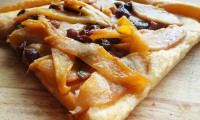 Show Your Teacher Appreciation With This Baked Spiced Mango-Apple Pastry