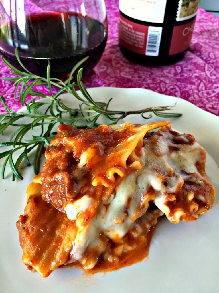 Served lasagna with wine vert